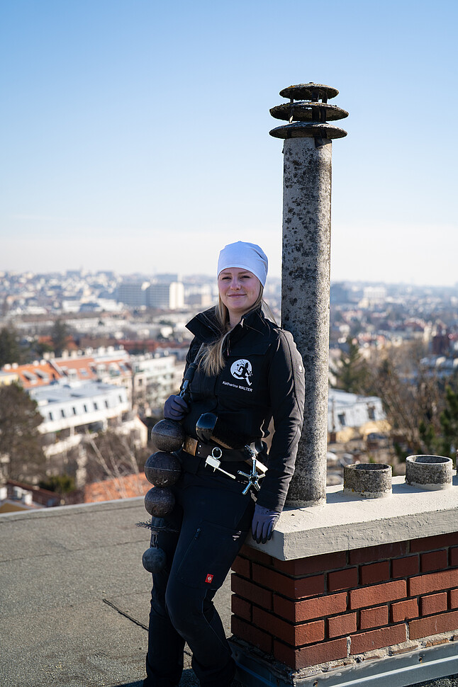 Chimney sweep Katharina Walter-Weiß on the roof