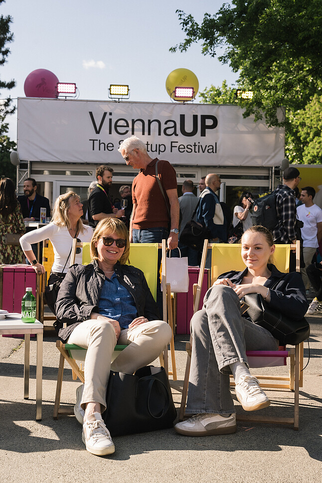 ViennaUP206-GIN-and-Friends-25.jpg ViennaUP 2026 - Day 4: GIN and Friends Homebase